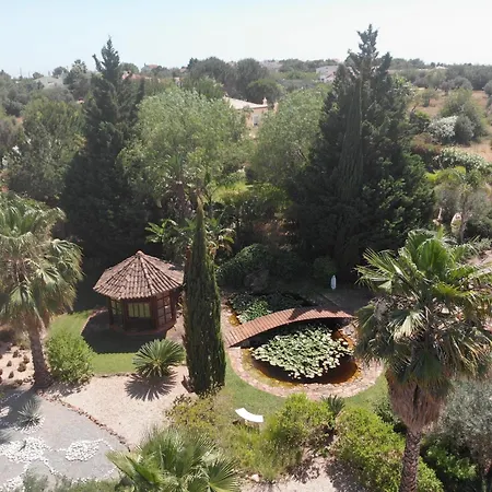 Relaxmountain Bed & Breakfast 5*